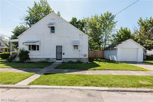 125 E 30th St, Lorain, OH 44055 - Photo 3