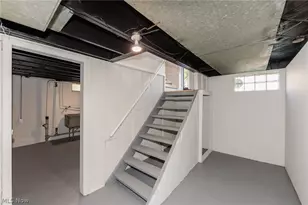 125 E 30th St, Lorain, OH 44055 - Photo 35