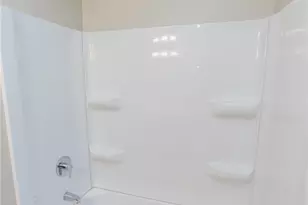 125 E 30th St, Lorain, OH 44055 - Photo 25