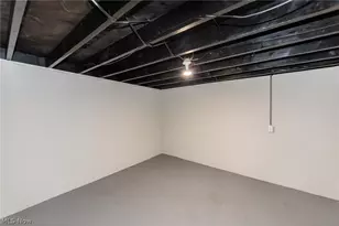 125 E 30th St, Lorain, OH 44055 - Photo 37