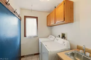 951 S Azalea Blvd, Barberton, OH 44203 - Photo 27