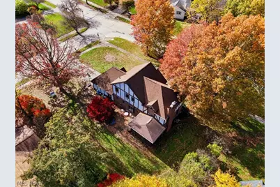 951 S Azalea Boulevard, Barberton, OH 44203 - Photo 3