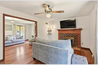 951 S Azalea Boulevard, Barberton, OH 44203 - Photo 15