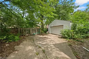 14625 Milverton Rd, Loveland, OH 44120 - Photo 27