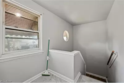 14625 Milverton Road, Loveland, OH 44120 - Photo 19