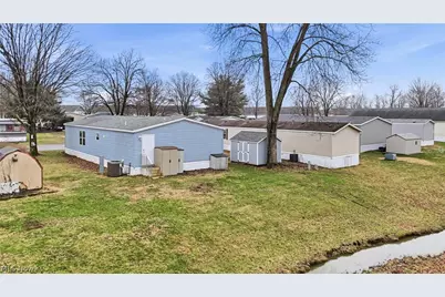 2445 Columbus Lancaster Road NW #246, Lancaster, OH 43130 - Photo 37