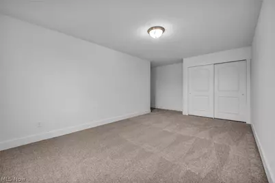3621 Great Windsor Lane, Green, OH 44685 - Photo 17