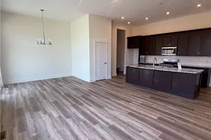 3621 Great Windsor Ln, Green, OH 44685 - Photo 5