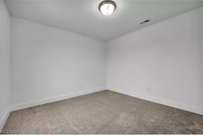 3621 Great Windsor Lane, Green, OH 44685 - Photo 23