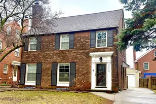 17912 Lomond Blvd, Huber Heights, OH 44122 - Photo 1