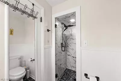 17912 Lomond Boulevard, Huber Heights, OH 44122 - Photo 25