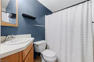 8678 Apple-Hill Rd, Chagrin Falls, OH 44023 - Photo 25