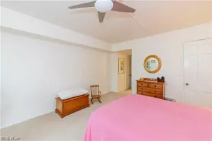 13710 Shaker Blvd, Loveland, OH 44120 - Photo 17