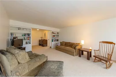 13710 Shaker Boulevard #405, Loveland, OH 44120 - Photo 3