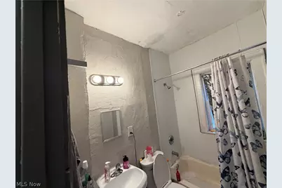 7944 Lorain Avenue, Loveland, OH 44102 - Photo 23
