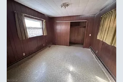 453 S Front Avenue, Middleport, OH 45760 - Photo 9