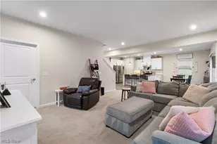 2277 Orchard Cir, Ravenna, OH 44266 - Photo 13