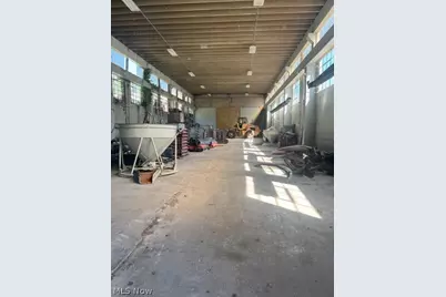 2417 Waterford Road, Marietta, OH 45750 - Photo 3