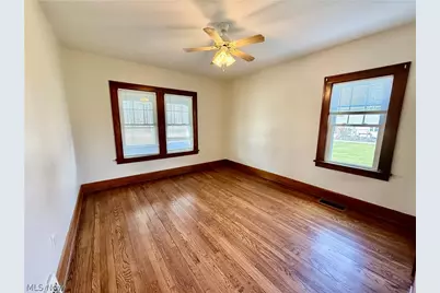 364 N Chillicothe Road, Aurora, OH 44202 - Photo 15