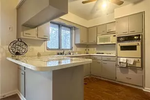 820 Hartzell Ave, Niles, OH 44446 - Photo 13