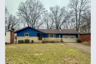 820 Hartzell Avenue, Niles, OH 44446 - Photo 1