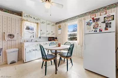 3411 Sweitzer Street NW, Uniontown, OH 44685 - Photo 11