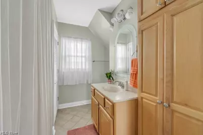 526 Clifford Avenue, Akron, OH 44301 - Photo 13