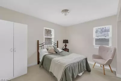 526 Clifford Avenue, Akron, OH 44301 - Photo 11