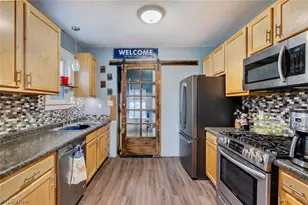 1634 Meadowbrook Ave, Youngstown, OH 44514 - Photo 7