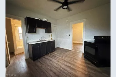 12106 Forest Avenue #DOWN, Loveland, OH 44120 - Photo 3