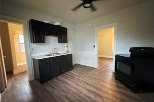 12106 Forest Ave, Loveland, OH 44120 - Photo 3