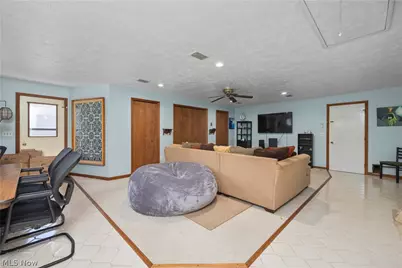 2565 Abbe Road, Sheffield Village, OH 44054 - Photo 5