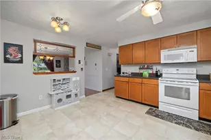 2565 Abbe Rd, Sheffield Village, OH 44054 - Photo 7