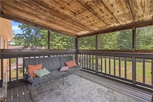 2565 Abbe Rd, Sheffield Village, OH 44054 - Photo 13