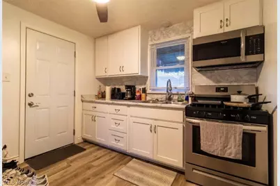 3892 Highland Avenue, Shadyside, OH 43947 - Photo 15