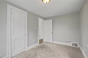 1364 Arnold Ave, Akron, OH 44305 - Photo 13