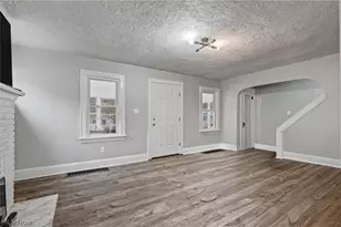 1364 Arnold Ave, Akron, OH 44305 - Photo 3