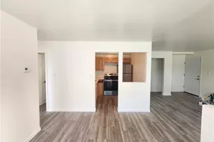 26680 Tungsten Rd, Euclid, OH 44132 - Photo 3