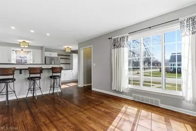 483 E 330th Street, Willowick, OH 44095 - Photo 3