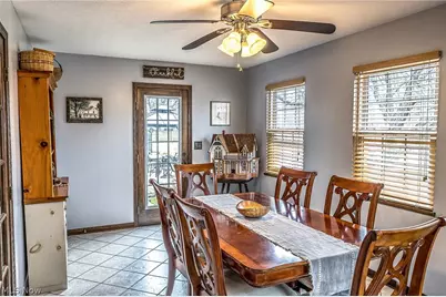 782 Windsor Drive, Mineral Wells, WV 26150 - Photo 31