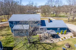 782 Windsor Dr, Mineral Wells, WV 26150 - Photo 3