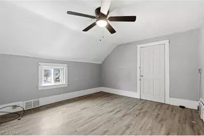 4067 E 57th Street, Loveland, OH 44105 - Photo 5