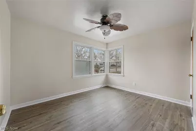 1167 Hilltop Drive, Akron, OH 44310 - Photo 11