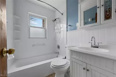 1167 Hilltop Drive, Akron, OH 44310 - Photo 13