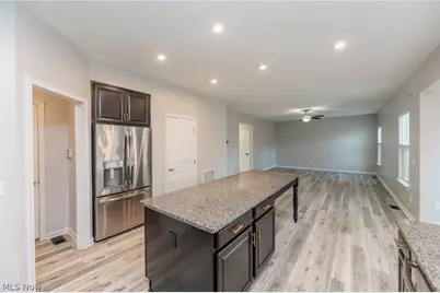 6394 Hooper Drive, Medina, OH 44256 - Photo 9