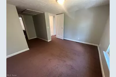 110 Greene Street, Newport, OH 45768 - Photo 17
