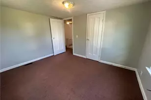 110 Greene St, Newport, OH 45768 - Photo 15