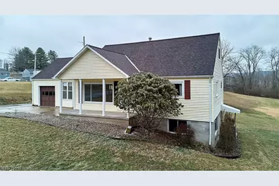 613 S Court Street, Harrisville, WV 26362 - Photo 3