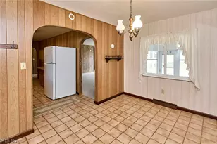 613 S Court St, Harrisville, WV 26362 - Photo 21