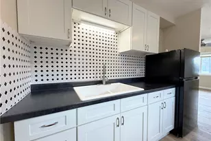 1528 Maine Ave, Lorain, OH 44052 - Photo 15